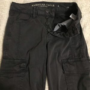 American Eagle hi-rise jegging zipper on ankle